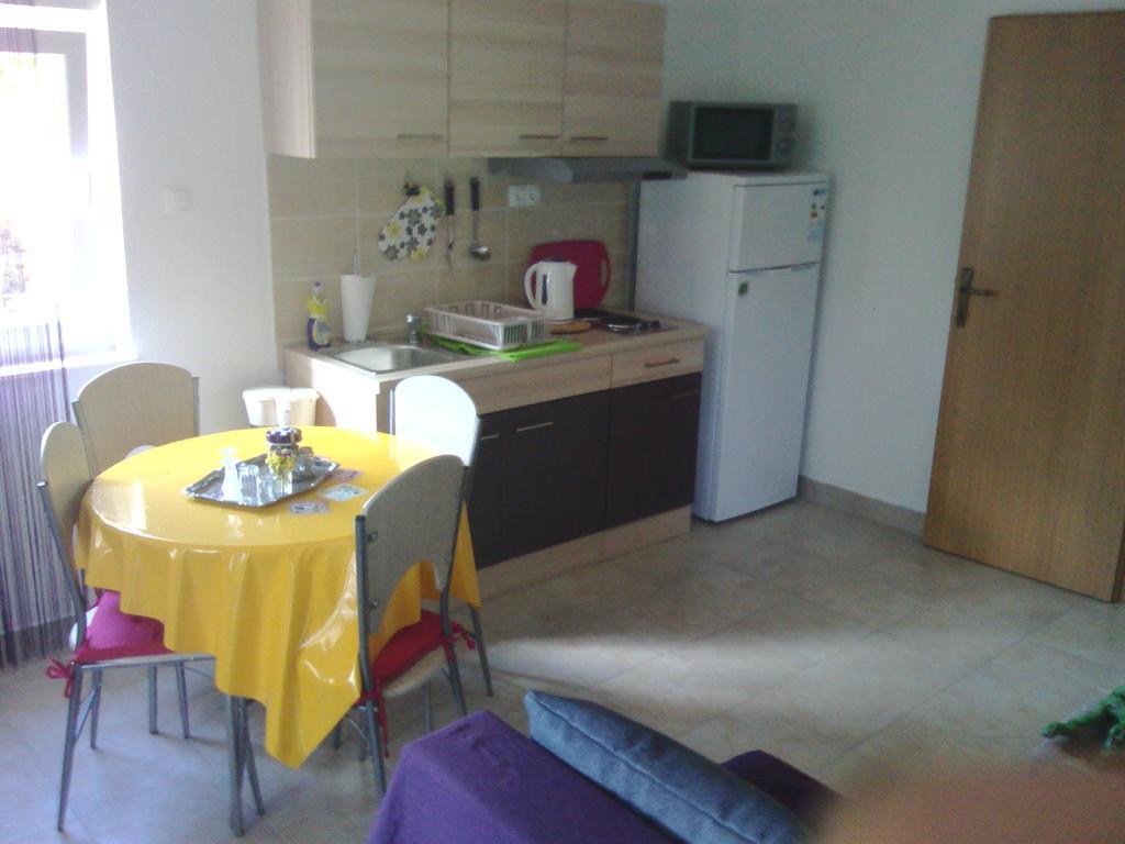 Apartments Krajici Kaštela Camera foto