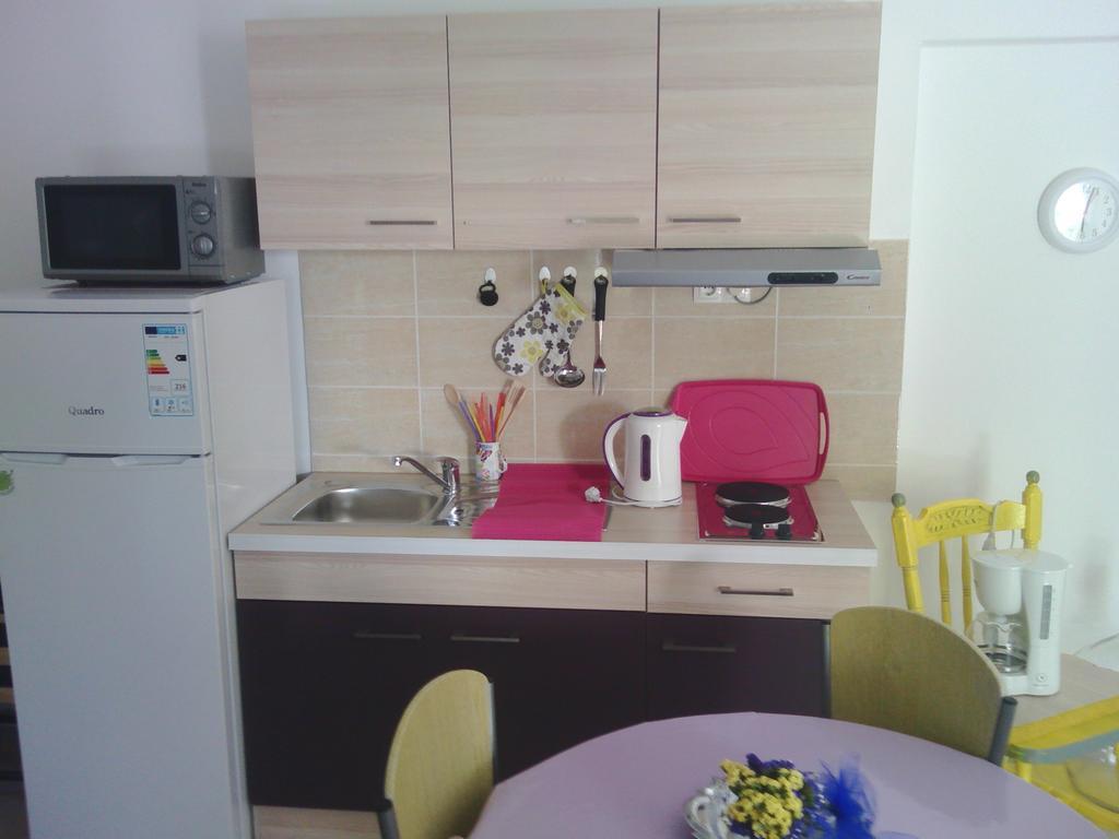 Apartments Krajici Kaštela Camera foto