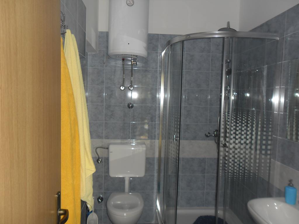 Apartments Krajici Kaštela Esterno foto